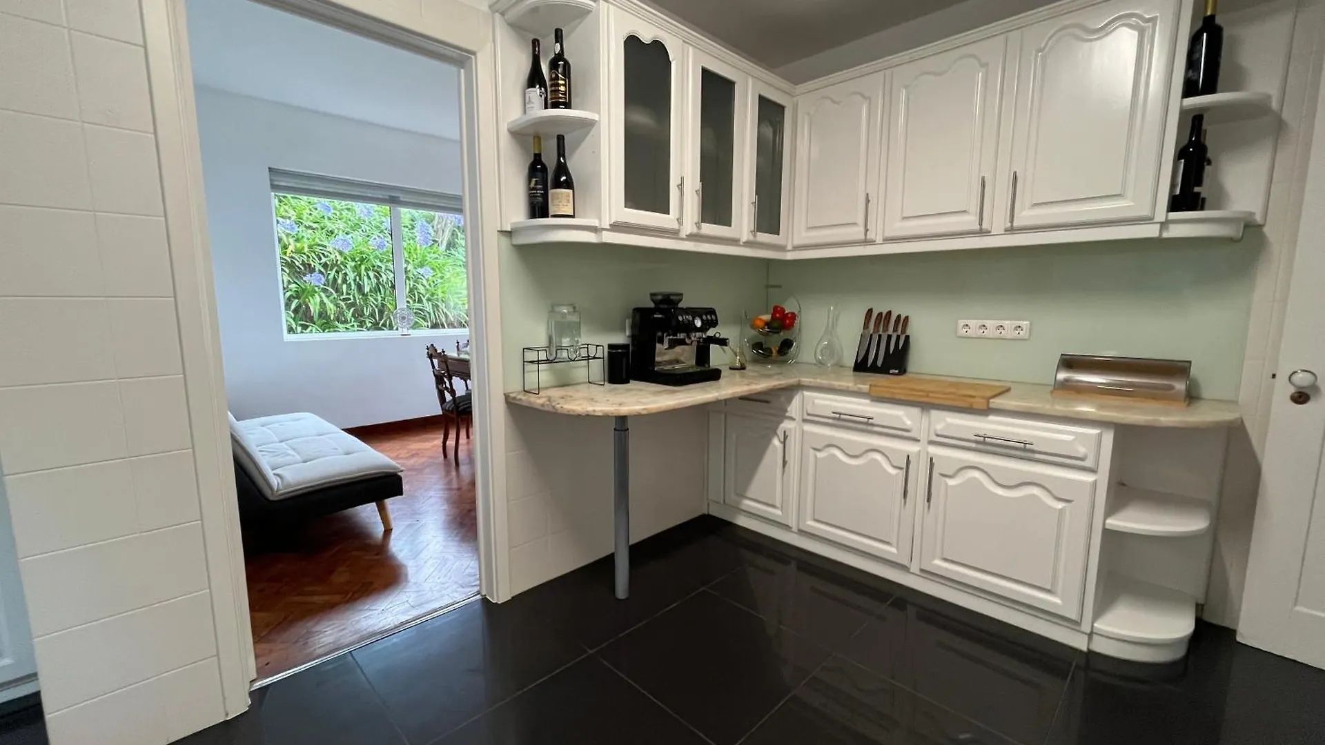 Villa Natural Oasis With Panoramic View & Bio-Diverse 9 950M2 Garden Funchal  0*, Funchal (Madeira)